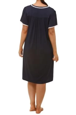 Sleeveless Nightie (Navy Or Black) -Fashion Underwear Shop Y692 NAVY 02