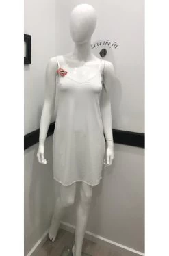 Essence Dual Neckline Reversible Slip (White) -Fashion Underwear Shop reversibleVneck 976slmIMG 7919